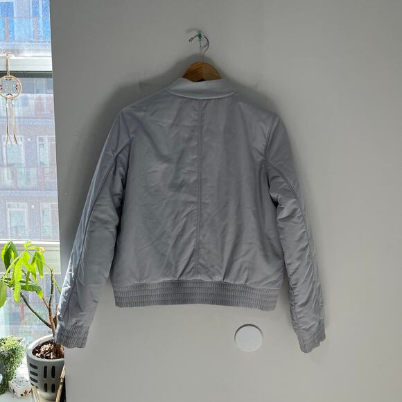 Athleta Northstar PrimaLoft Light Blue Bomber Jacket Size Small - Picture 8 of 8